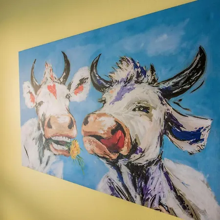 Schutzenbach Backpackers For Adults 18-34 Years Only