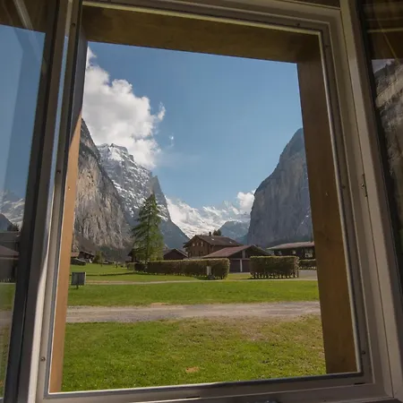 Schutzenbach Backpackers For Adults 18-34 Years Only Hostel Lauterbrunnen