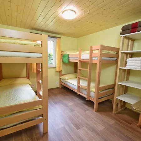 Vandrerhjem Schutzenbach Backpackers For Adults 18-32 Years Only *