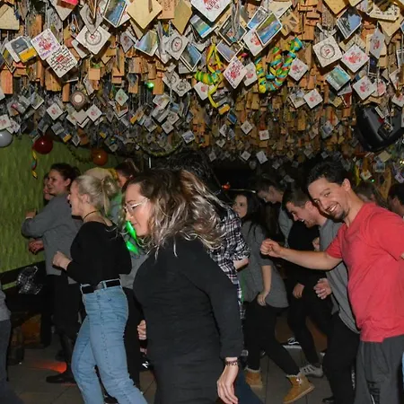 Schutzenbach Backpackers For Adults 18-34 Years Only